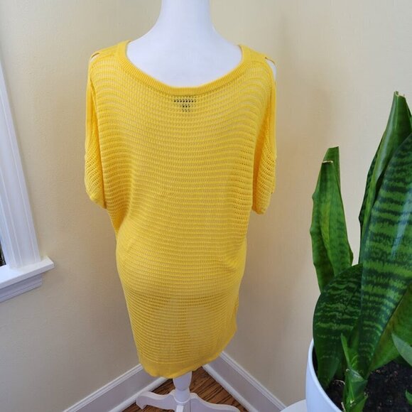 Torrid Open Stitch Cold Shoulder Yellow Dolman Sweater Sz 1X - Picture 5 of 13